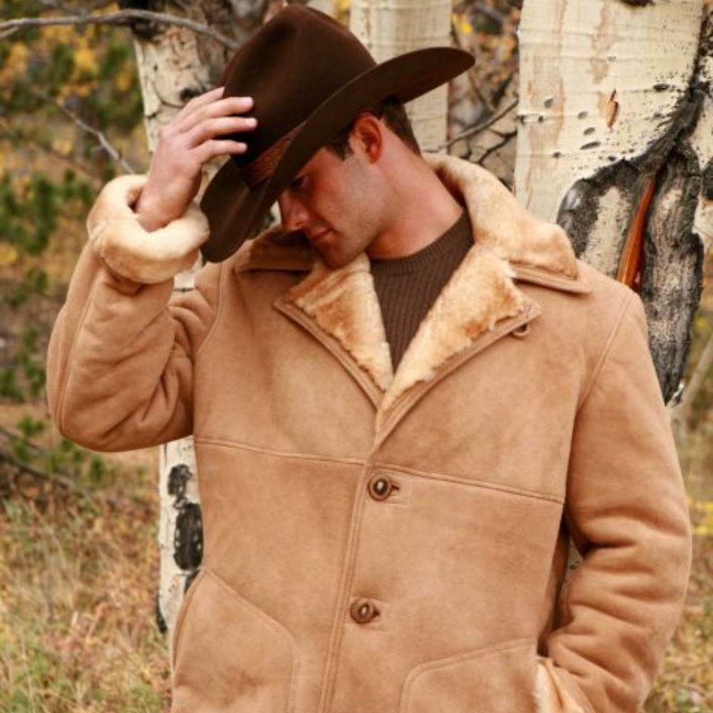Vintage Becca Beel Knights Tailors Sheepskin Coat Made in New Zealand